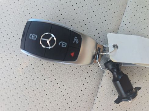 New 2026 Mercedes-Benz GLE 350 4MATIC image 29