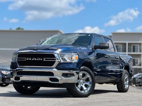 Used 2020 RAM 1500 Big Horn AWD/4WD image 1