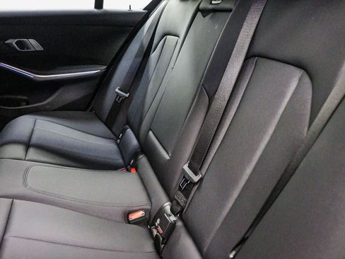 Used 2019 BMW 330i Sedan w/ Premium Package RWD image 19