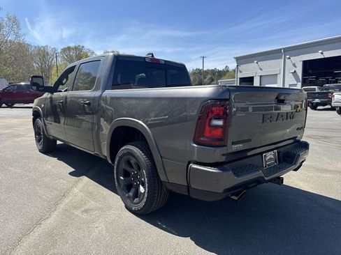 New 2026 RAM 1500 4x4 Crew Cab image 11