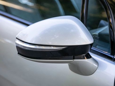 Used 2018 Toyota Mirai FWD image 19