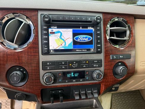 Used 2011 Ford F250 King Ranch w/ FX4 Off Road Pkg AWD/4WD image 23