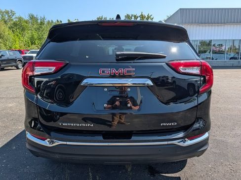 Used 2022 GMC Terrain SLT AWD/4WD image 7