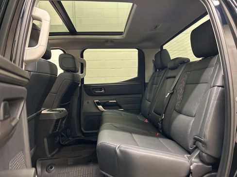 Used 2024 Toyota Tundra Limited image 8