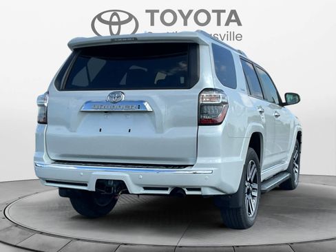 Used 2024 Toyota 4Runner Limited AWD/4WD image 6