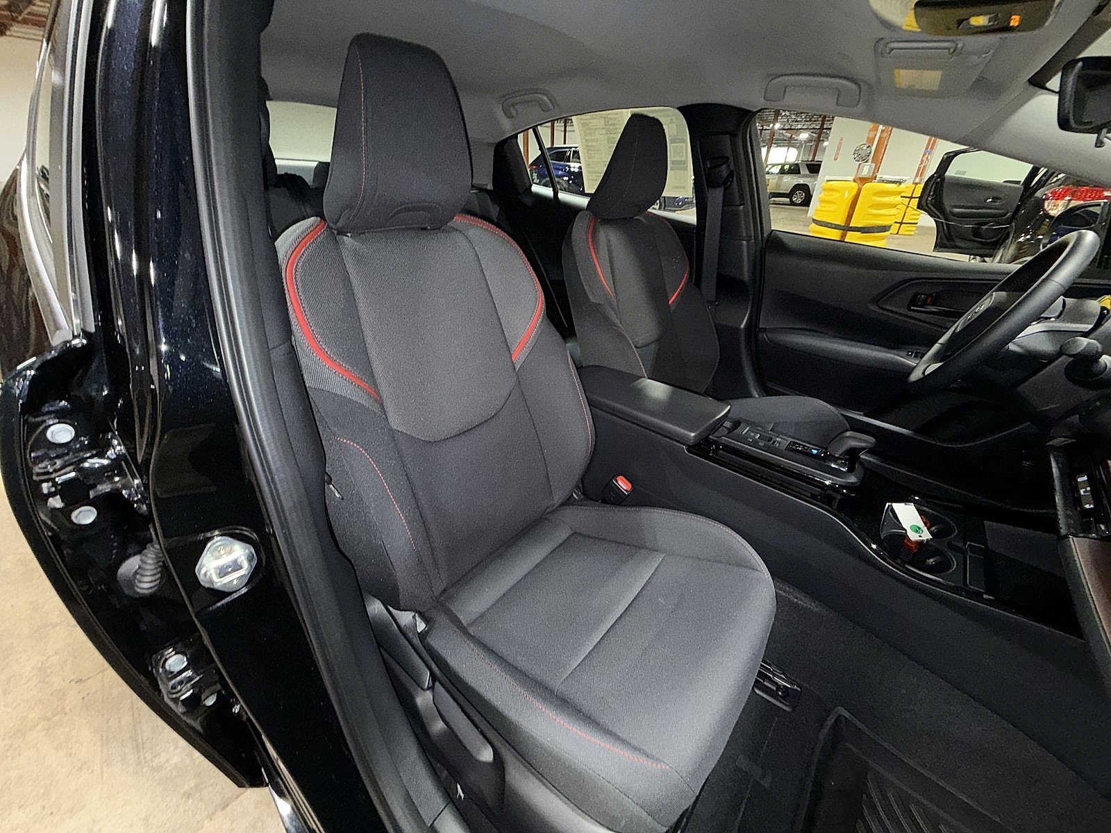 Used 2024 Toyota Prius Prime FWD image 16