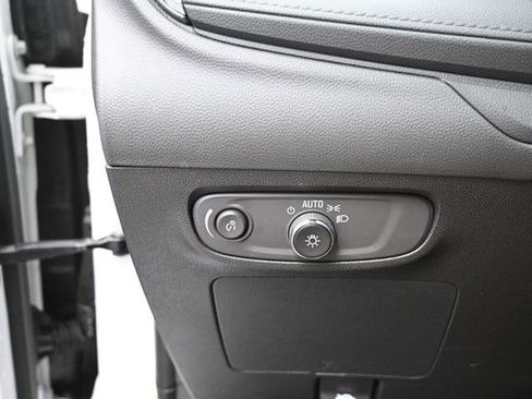 Used 2025 Buick Encore GX Preferred image 18