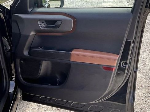 Used 2025 Ford Bronco Sport Outer Banks w/ Outer Banks Tech Package+ AWD/4WD image 24