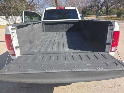 Used 2013 Chevrolet Cruze LS image 47