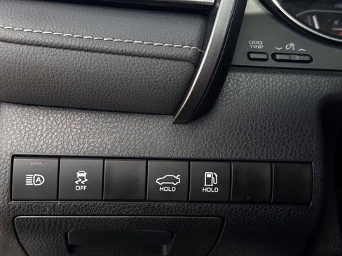 Used 2023 Toyota Camry SE FWD image 22
