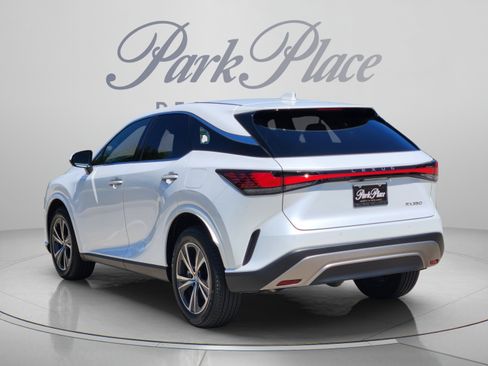 Used 2025 Lexus RX 350 FWD w/ Technology Package image 3
