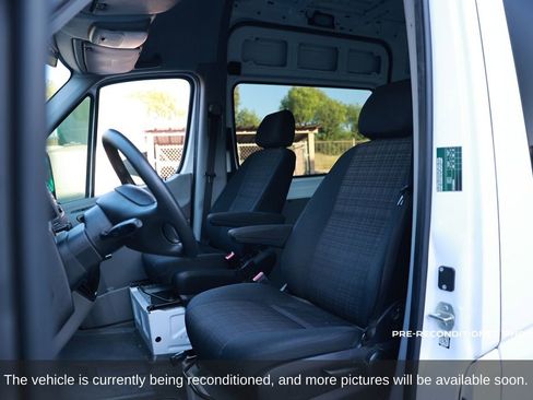 Used 2018 Mercedes-Benz Sprinter 3500 image 11