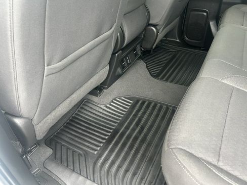 Used 2024 Chevrolet Silverado 1500 Custom RWD image 14
