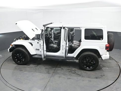 Used 2021 Jeep Wrangler Unlimited Sahara image 59