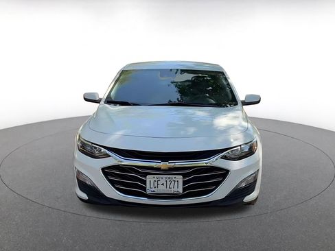 Used 2023 Chevrolet Malibu LT w/ Driver Confidence Package image 4