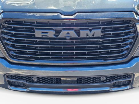 Used 2026 RAM 1500 Laramie w/ Night Edition AWD/4WD image 3