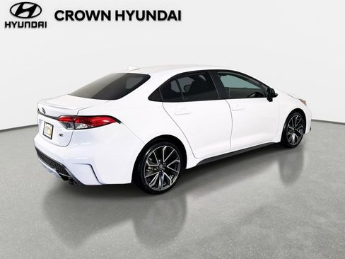 Used 2021 Toyota Corolla SE FWD image 6