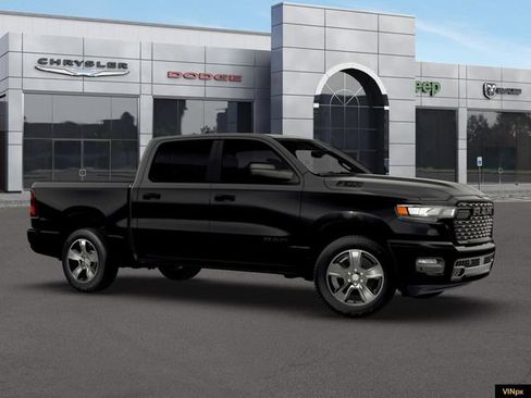 New 2026 RAM 1500 Express AWD/4WD image 10