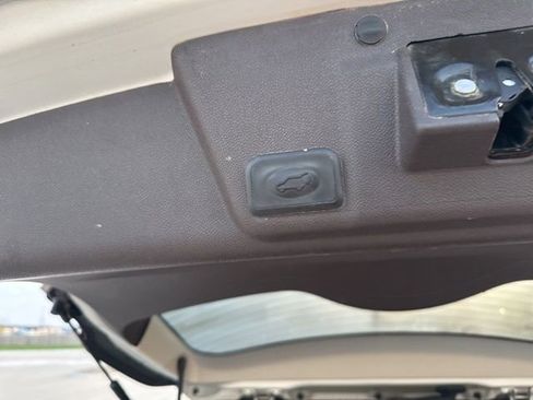 Used 2014 Buick Enclave Leather w/ Trailering Provision Package AWD/4WD image 15