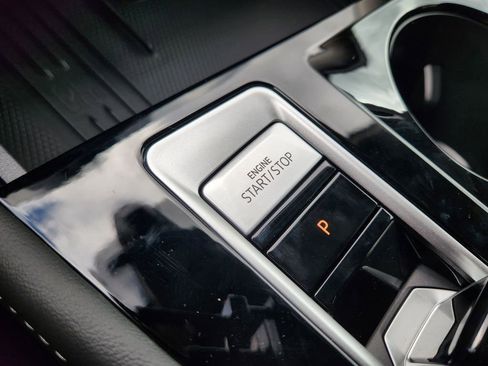 New 2026 Volkswagen Atlas SEL Premium R-Line AWD/4WD image 17