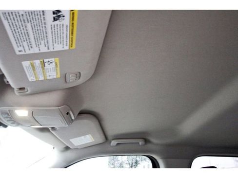 Used 2023 Ford Expedition XLT image 29