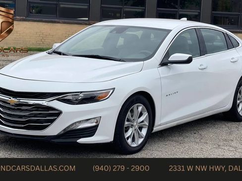Used 2025 Chevrolet Malibu LT FWD image 3