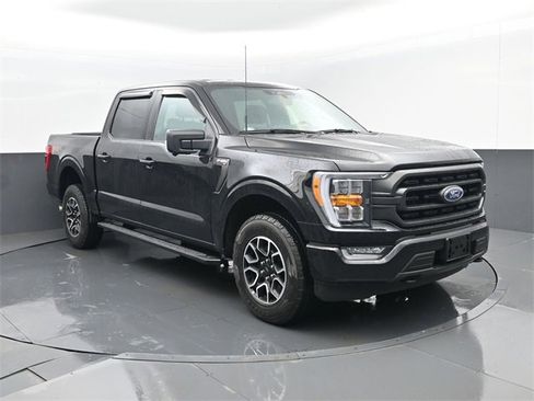 Used 2022 Ford F150 XLT w/ Equipment Group 302A High image 3