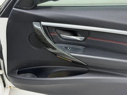 Used 2017 BMW 330i Sedan RWD image 29
