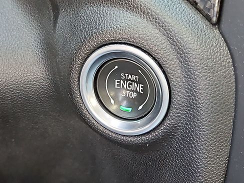 Used 2020 Chevrolet Silverado 1500 LTZ w/ LTZ Plus Package AWD/4WD image 23