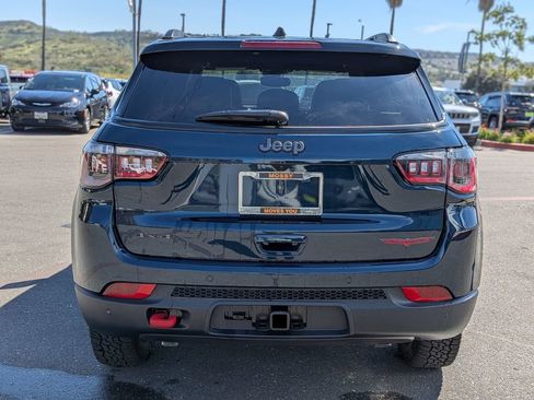 New 2026 Jeep Compass Trailhawk w/ Trailer Tow Group AWD/4WD image 4