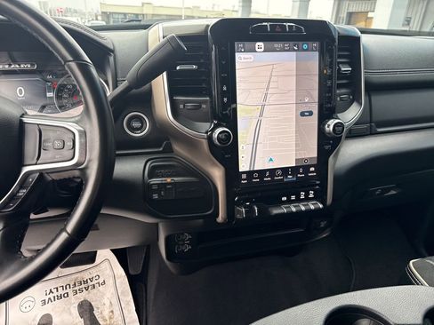 Used 2024 RAM 2500 Laramie image 22