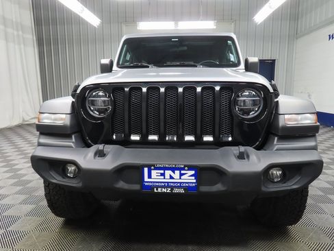 Used 2020 Jeep Wrangler Unlimited Willys image 36