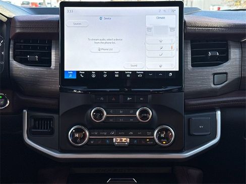 Used 2024 Ford Expedition Max Limited image 14