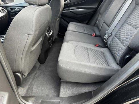 Used 2020 Chevrolet Equinox LT FWD image 35
