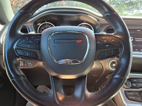 Used 2020 Dodge Challenger R/T Scat Pack RWD image 12