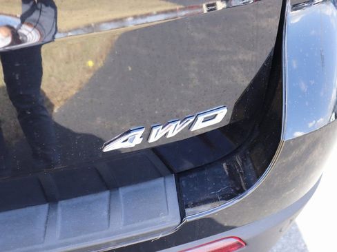 Used 2025 Ford Explorer ST-Line image 10