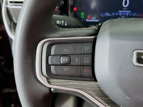 Used 2022 Jeep Wagoneer Series III w/ Premium Group I image 13