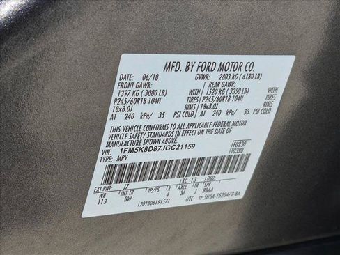Used 2018 Ford Explorer XLT w/ Equipment Group 202A AWD/4WD image 25