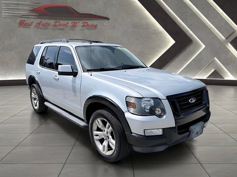 Used 2010 Ford Explorer XLT RWD image 10
