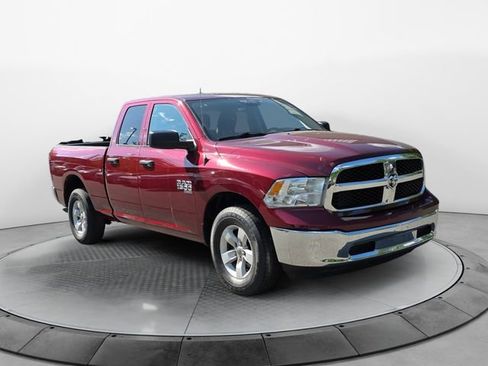 Used 2024 RAM 1500 Classic SLT AWD/4WD image 7