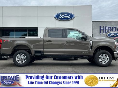 New 2026 Ford F250 XLT image 3