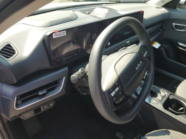 New 2026 Kia K4 FWD image 27