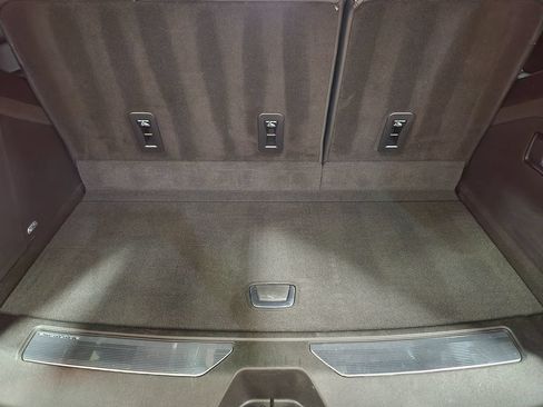 Used 2023 Cadillac Escalade Sport AWD/4WD image 57
