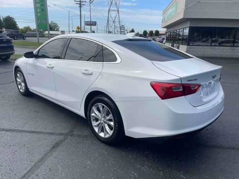 Used 2023 Chevrolet Malibu LT FWD image 3