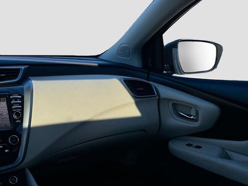 Used 2023 Nissan Murano Platinum w/ Cargo Package image 25