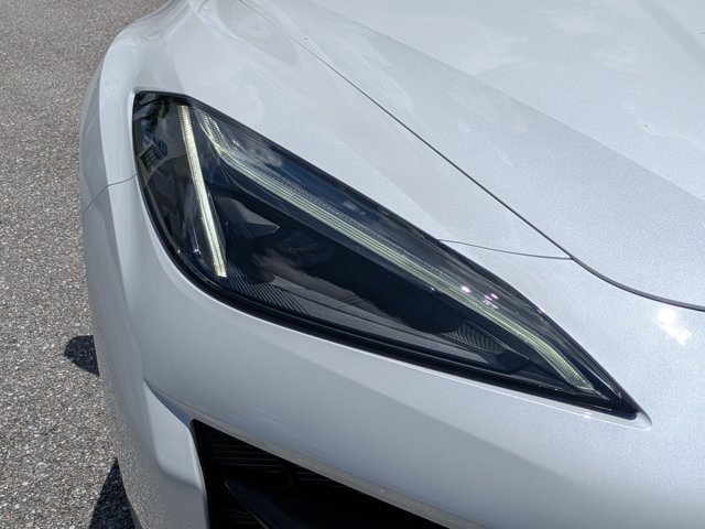 Used 2023 Chevrolet Corvette Z06 RWD image 9