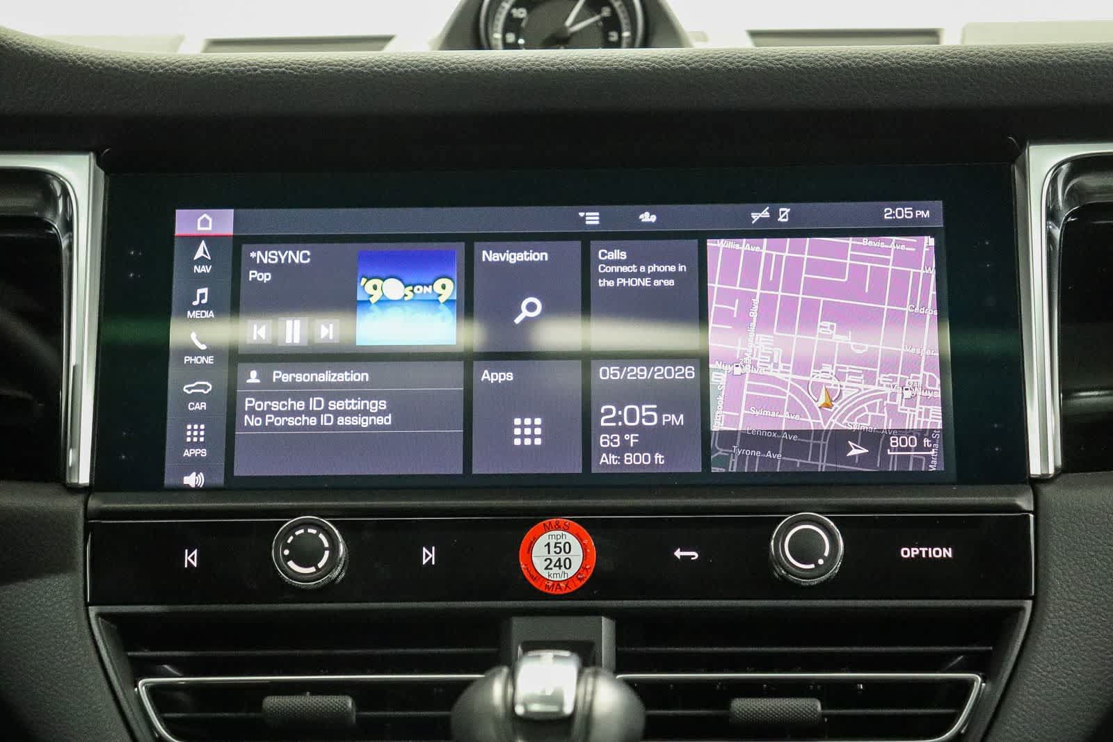 Used 2024 Porsche Macan AWD/4WD image 15