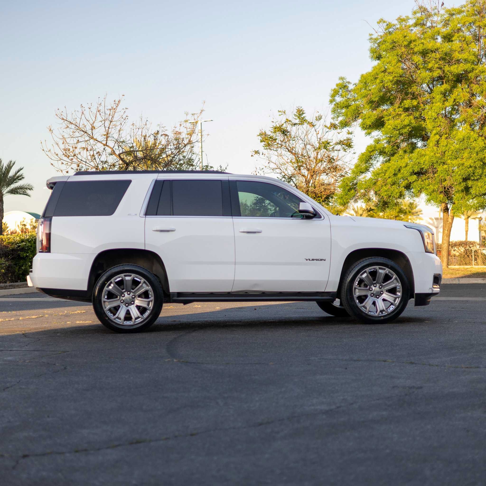 Used 2016 GMC Yukon SLE w/ Convenience Package RWD image 8