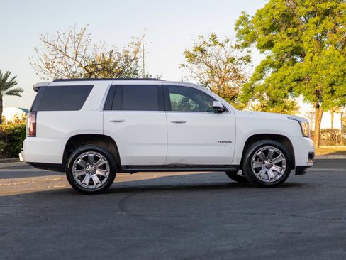 Used 2016 GMC Yukon SLE w/ Convenience Package image 8