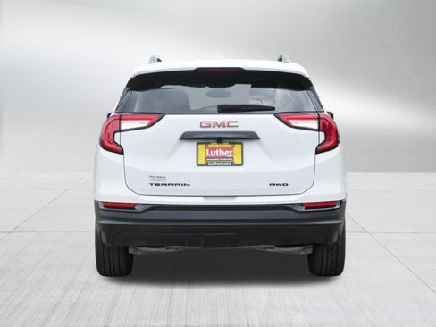 Used 2023 GMC Terrain SLT w/ Infotainment Package II AWD/4WD image 6